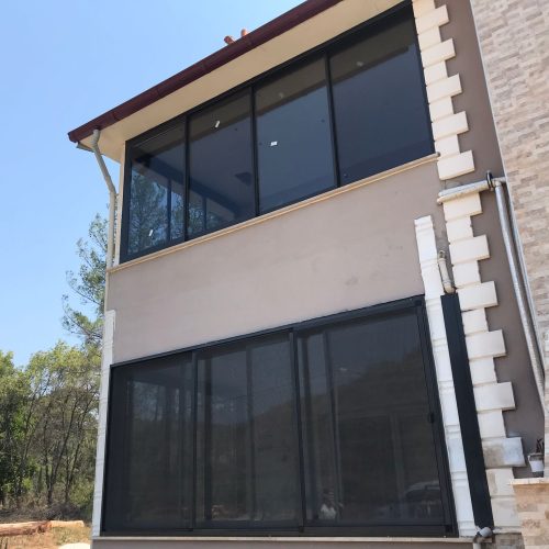 Cam Balkon